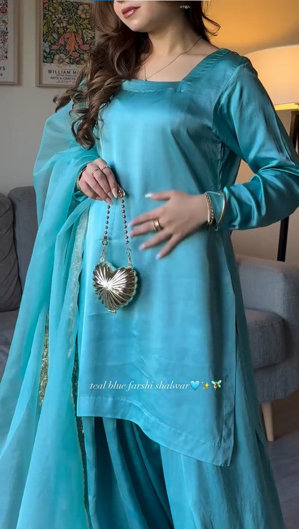 Ice Blue – Farshi Set