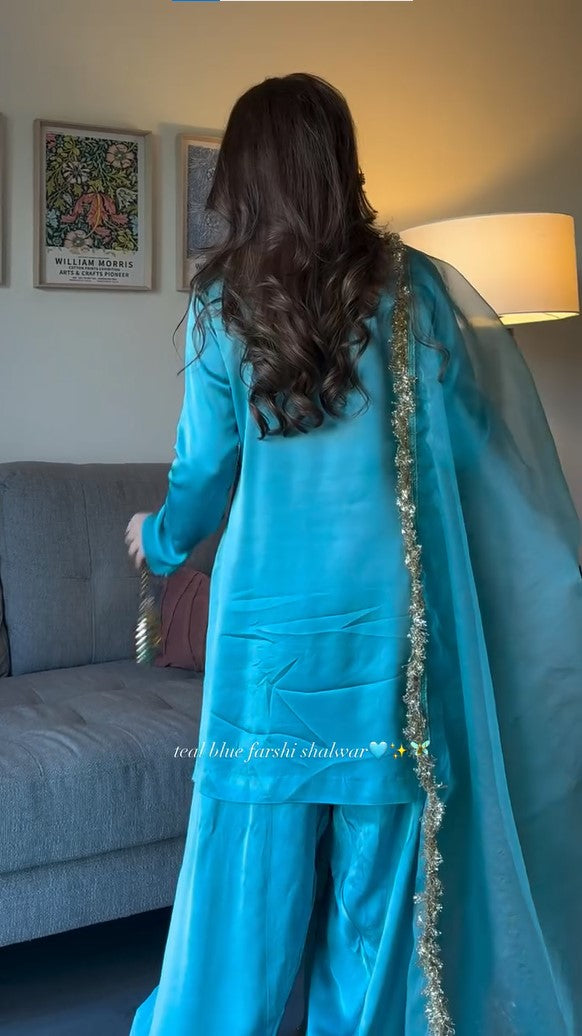 Ice Blue – Farshi Set